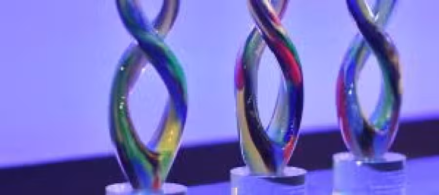 Foster G. McGaw Prize Image 900x400 pixels